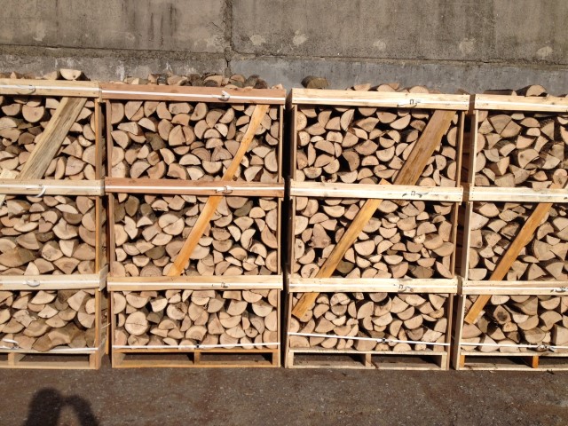 WoodBusinessPortal.com - Firewood on pallets Product code 5125 - www ...